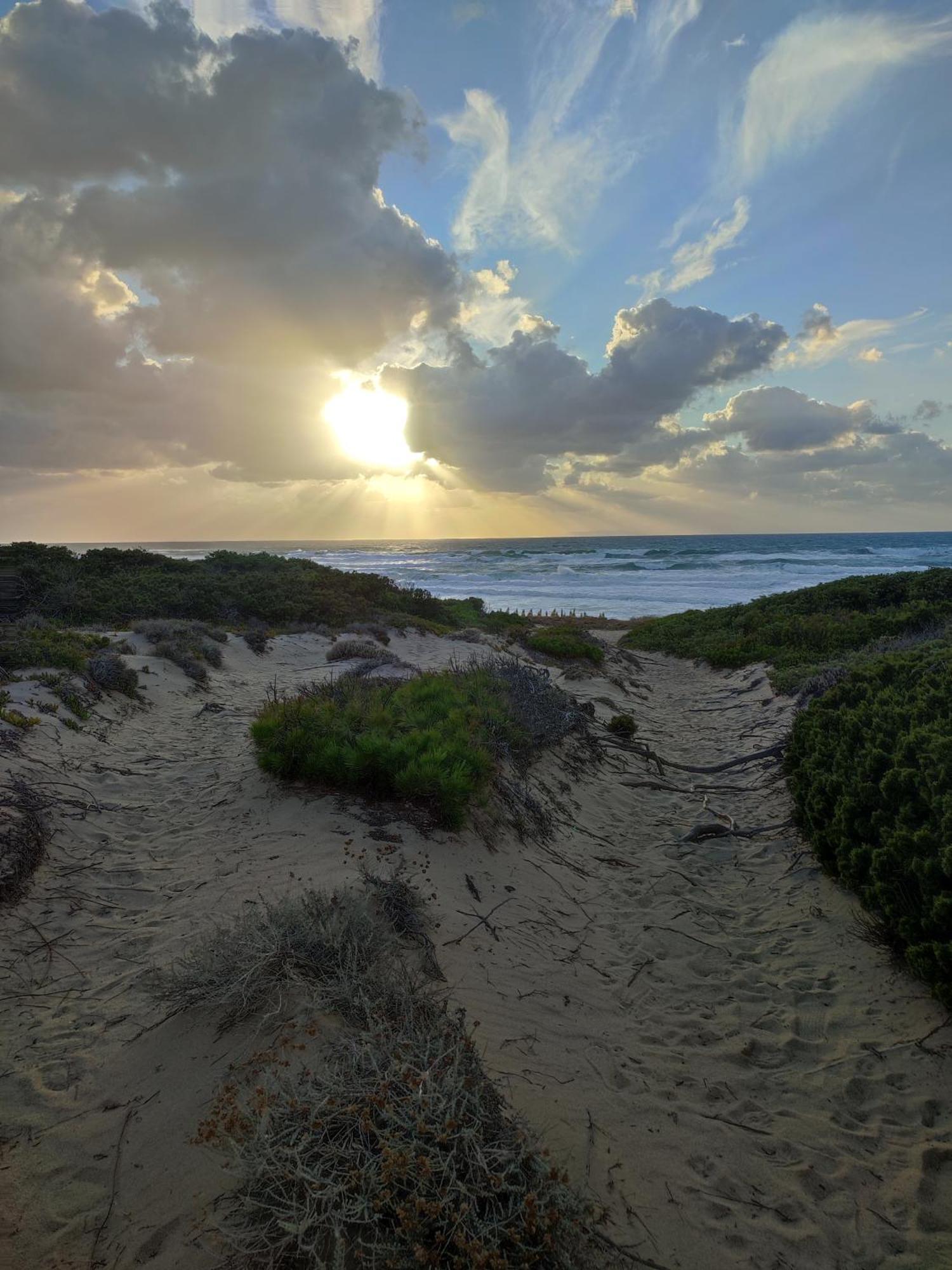La Casa Sulle Dune Badesi Εξωτερικό φωτογραφία