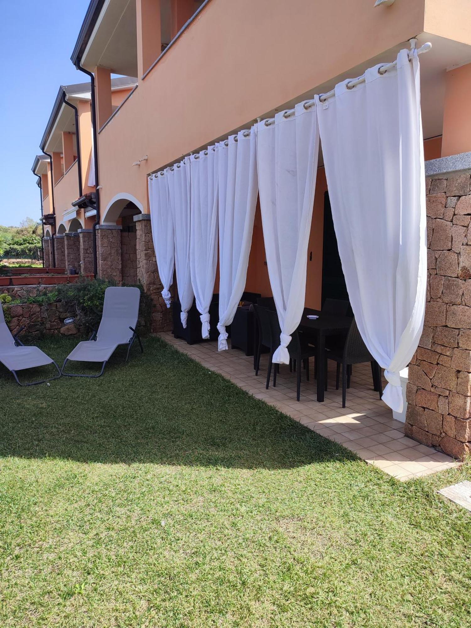 La Casa Sulle Dune Badesi Εξωτερικό φωτογραφία
